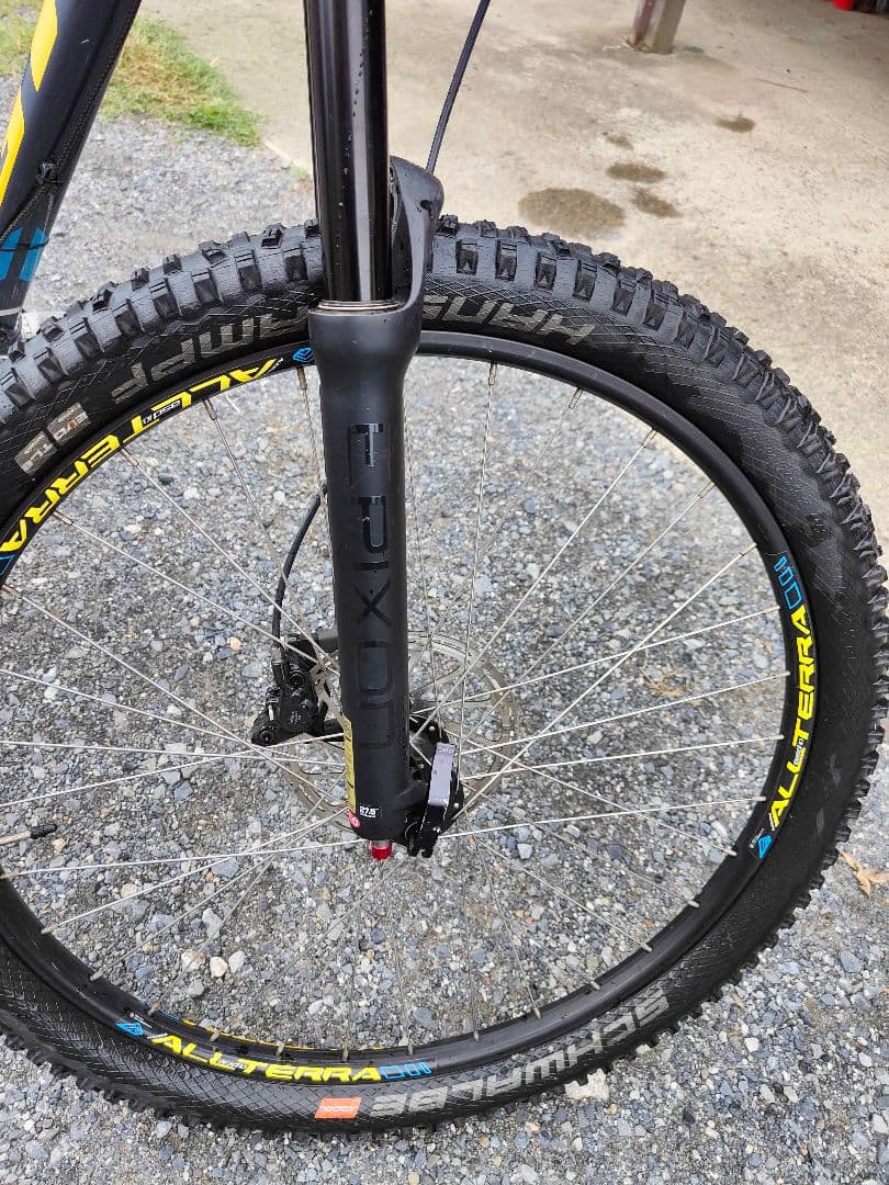 GT マウンテンバイク 27.5インチ