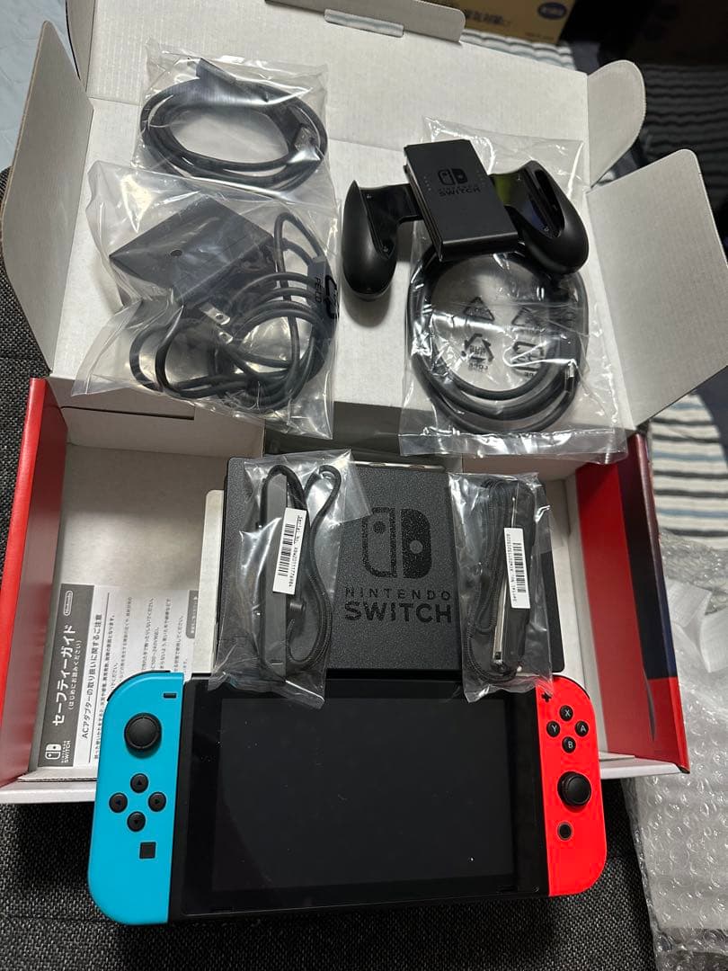 Nintendo Switch 本体 ネオンブルー/ネオンレッド　付属品完備