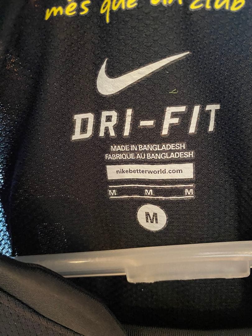 FC Barcelona Puyol 5番 シャツ 黒