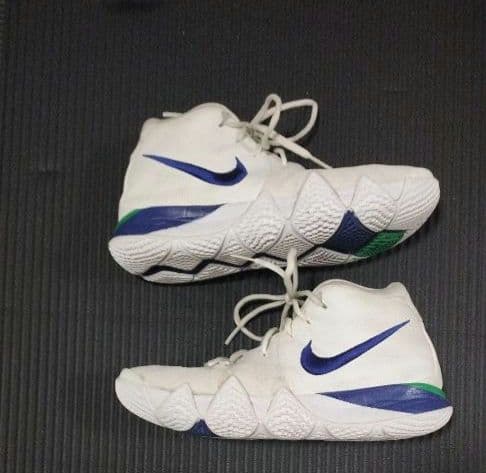 カイリー4 ２足セット バッシュ NIKE ナイキEP バスケ Kyrie
