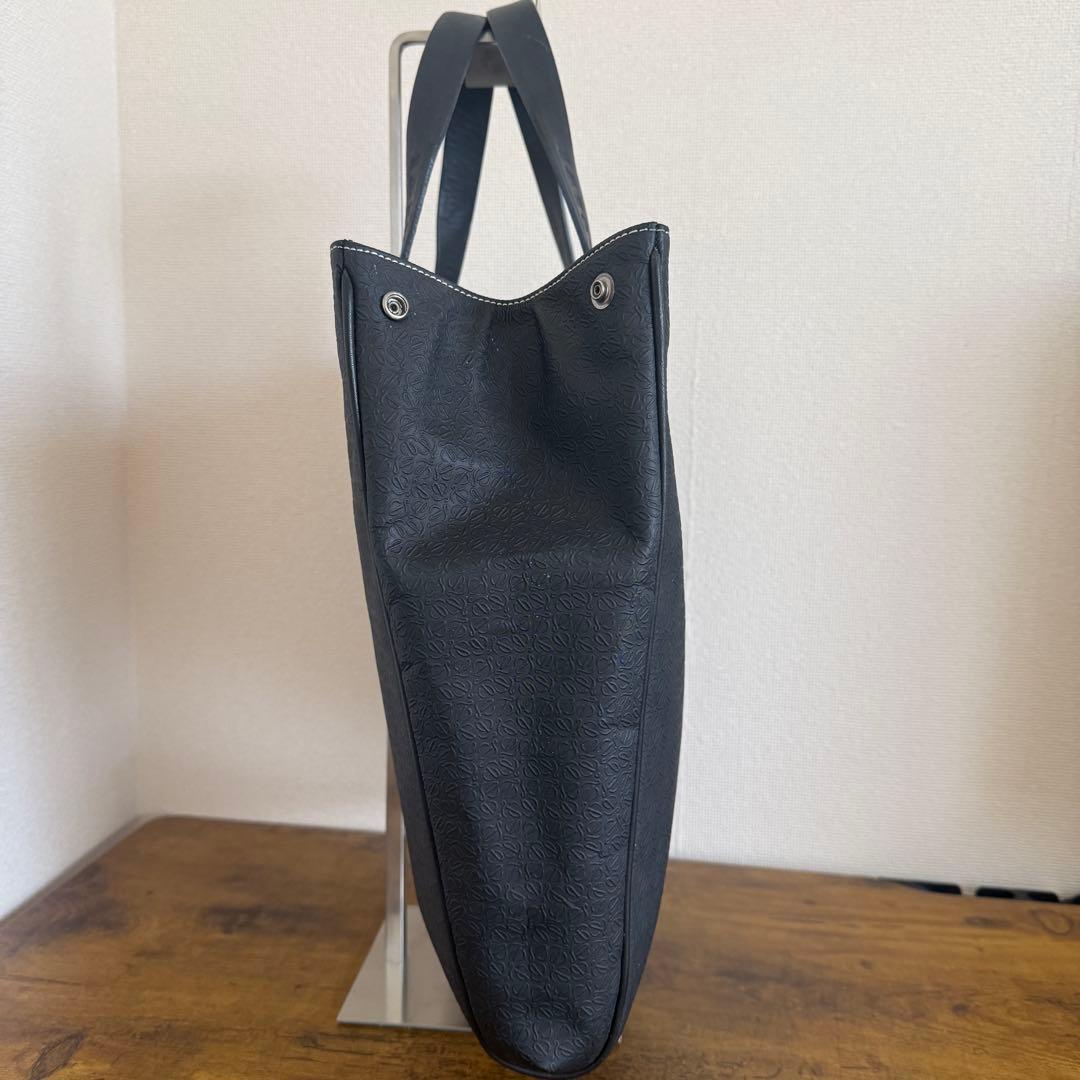 ロエベ　リピートアナグラムトートバッグ　ブラック　A4可　PVC 総柄　ロゴ