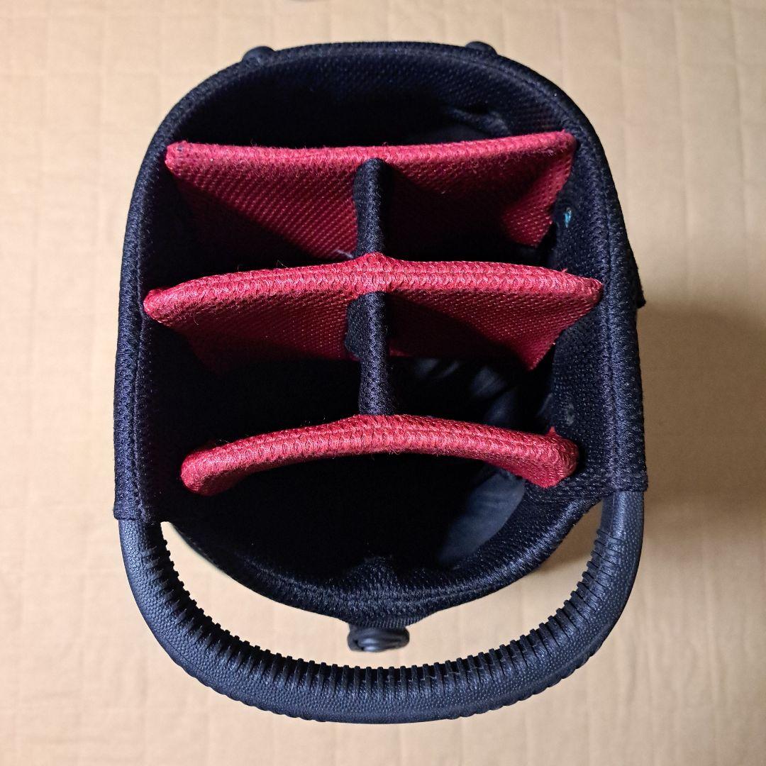 キャロウェイスタンド式キャディバッグ 9インチ。フード付き。ヘッドカバ