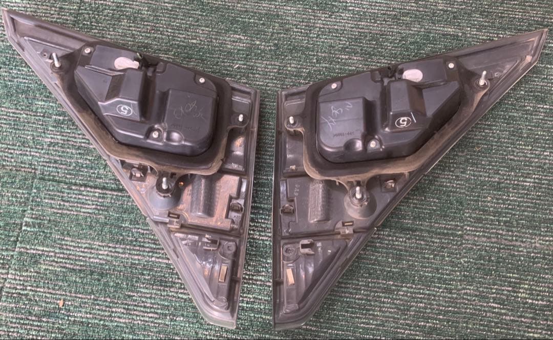 トヨタ ヴェルファイア 20系 左右セット