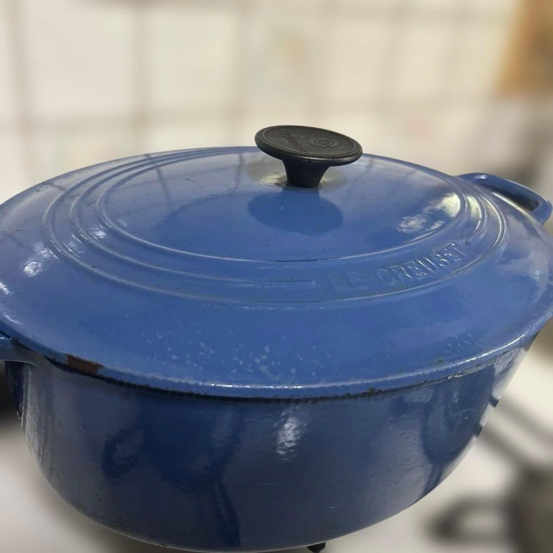 ル・クルーゼ　オーバル　31 ブルー