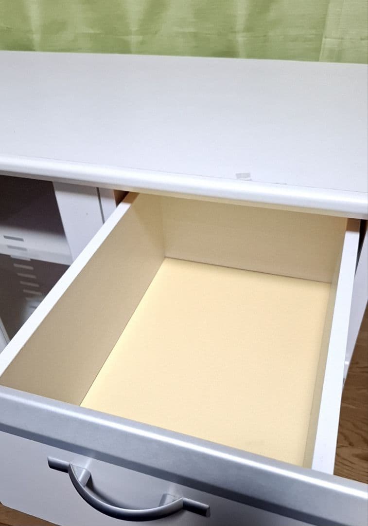 ホワイト テレビ台 ガラス扉付き 中型