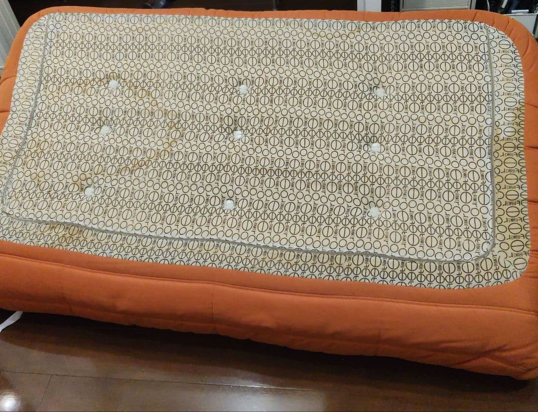 リーン・ロゼ トーゴ 3人掛け　オレンジ