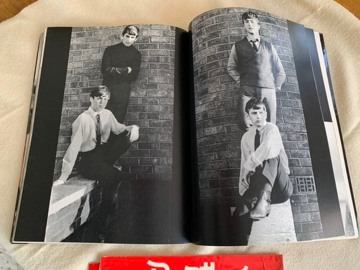 Beatles デゾ・ホフマン未公開　写真集