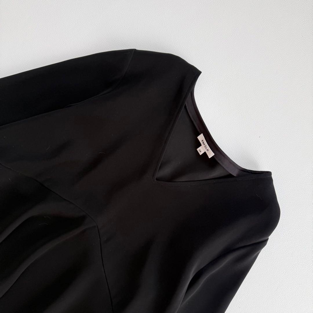 美品✨エンフォルド　フレアブラウス　Ｖネック　洗濯できる　卒業式　入学式　黒