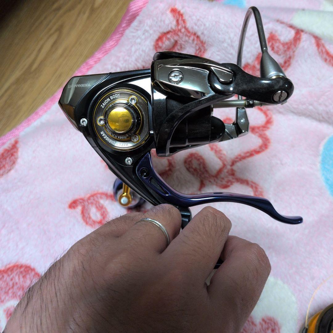 DAIWA TOURNAMENT スピニングリール