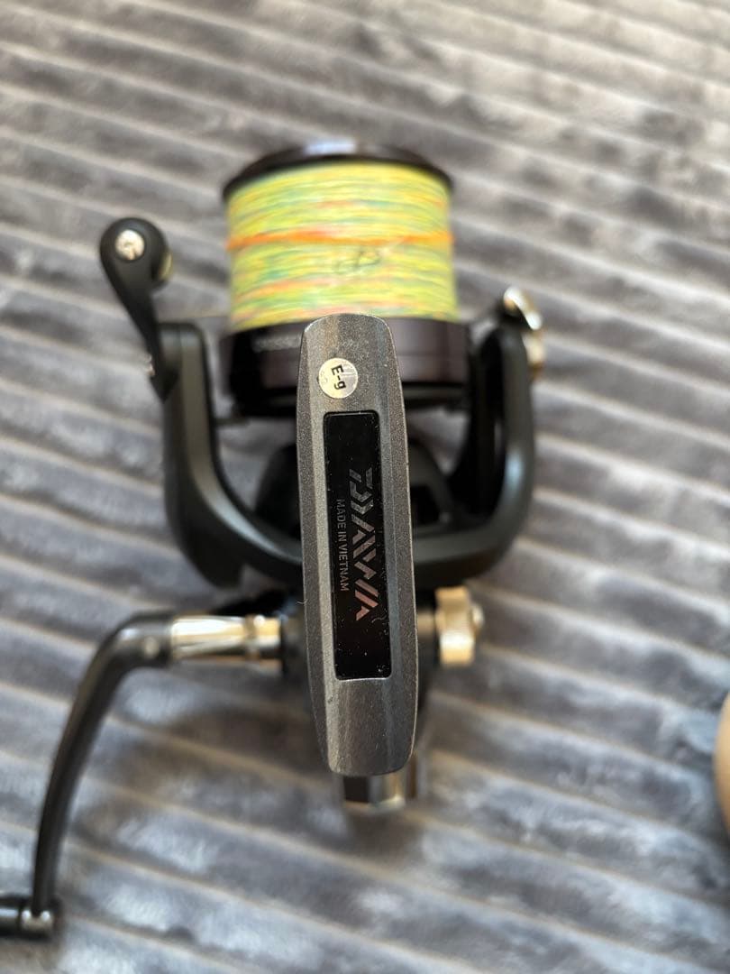 CROSSCAST 4000QD スピニングリール