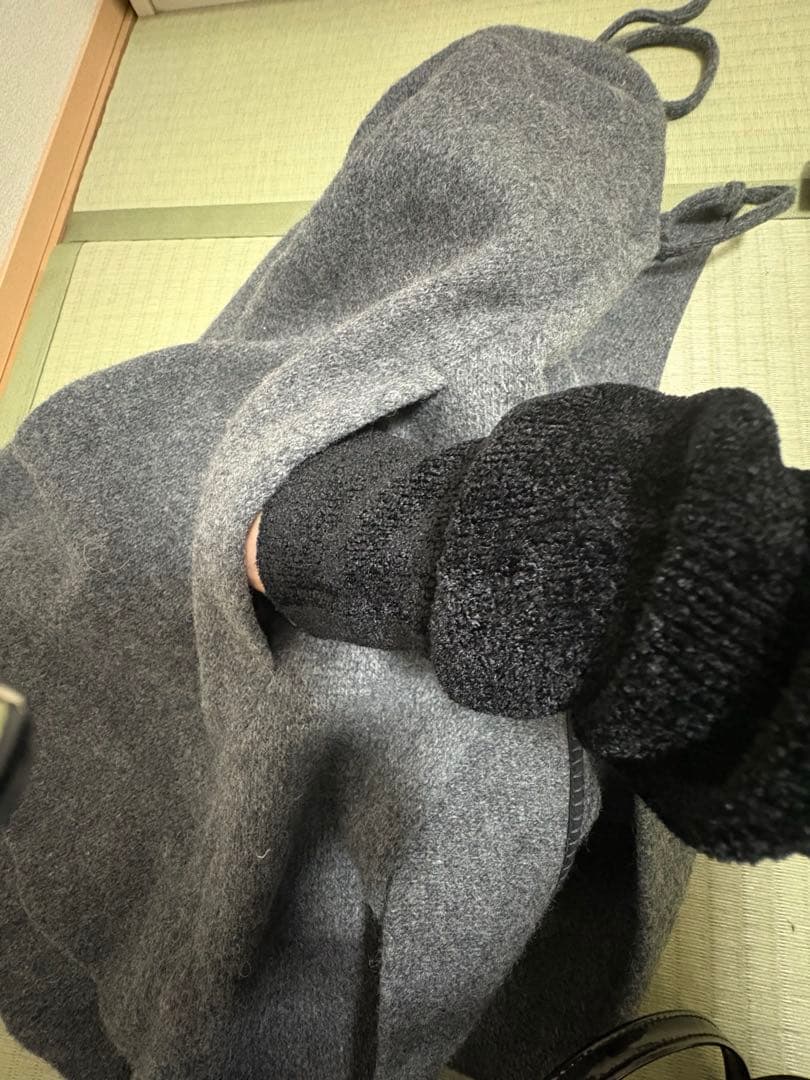 アーバンリサーチ　クリンクルクリンクル　Vネックニットベスト　グレー