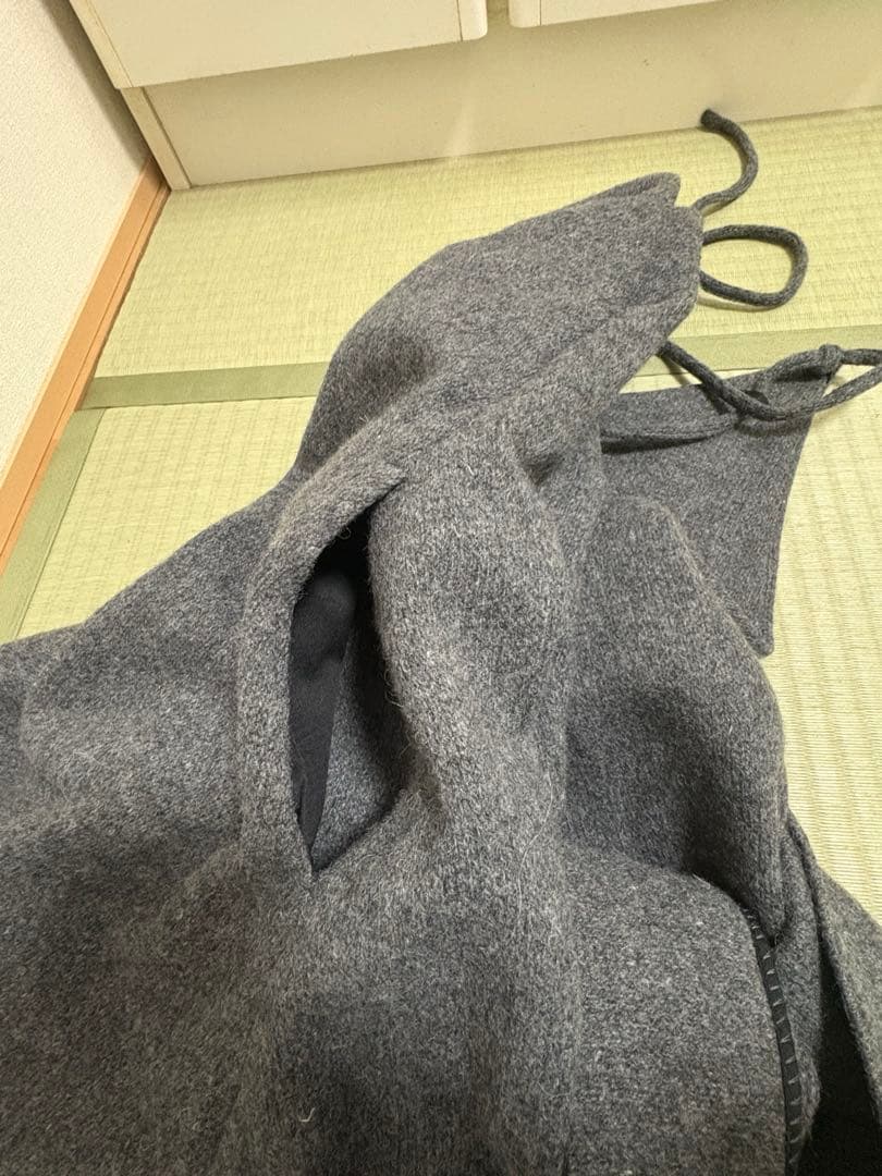 アーバンリサーチ　クリンクルクリンクル　Vネックニットベスト　グレー