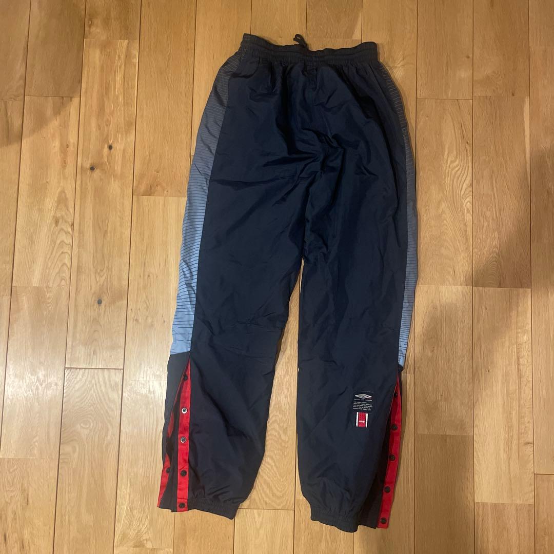 Umbro イングランド ピステパンツ ネイビー　上下