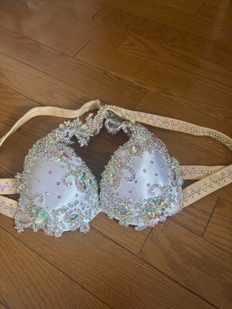 【新品】ベリーダンス　衣装　白　Bellydance Costume