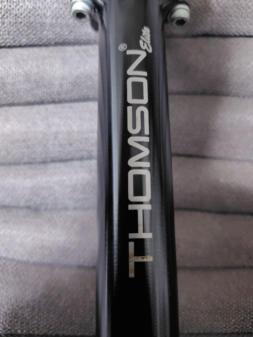 おらおらさん専用THOMSON シートポスト ブラック 330mm