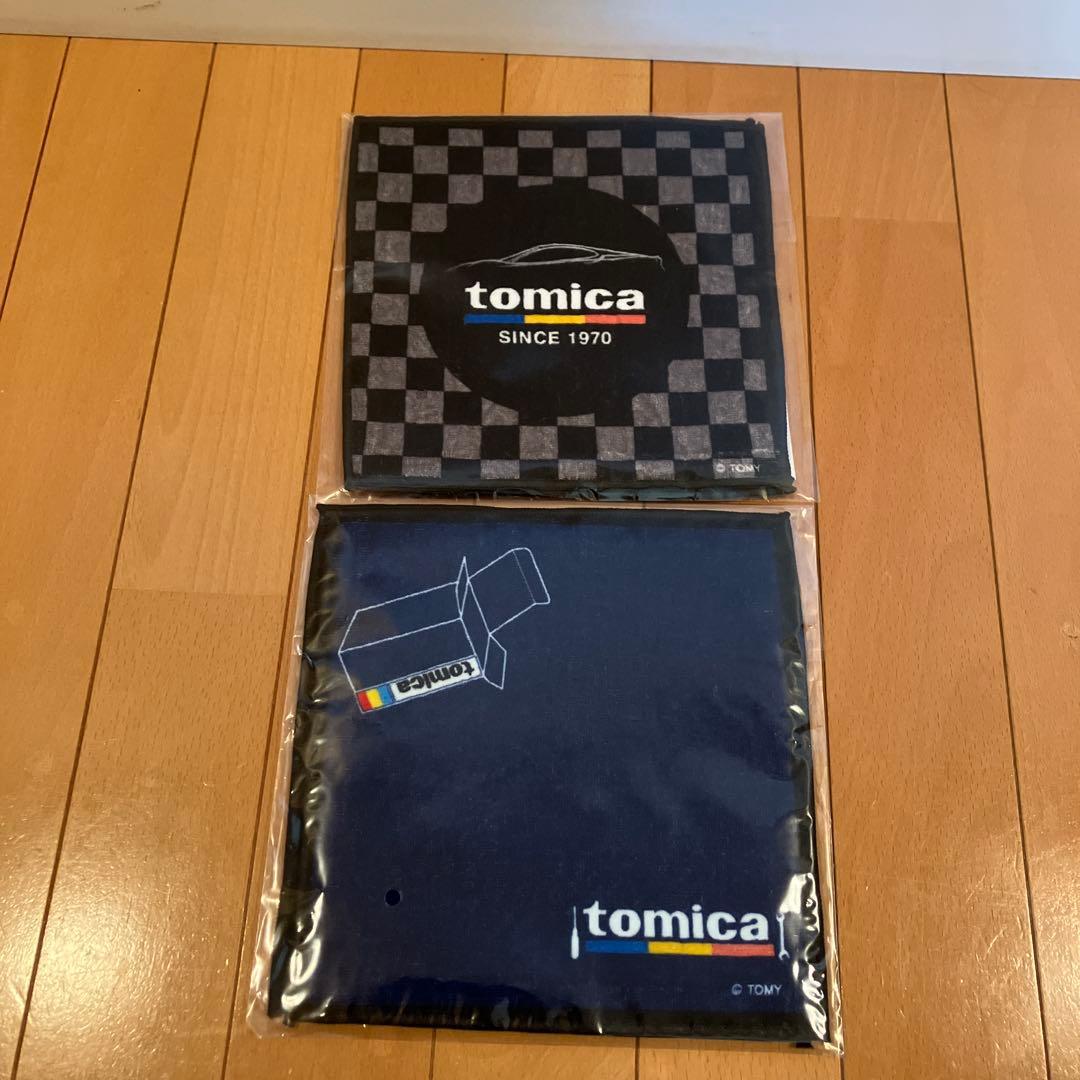トミカくじ 第三弾⭐️01 ディスプレイケースセット、 11 パース　他 ②