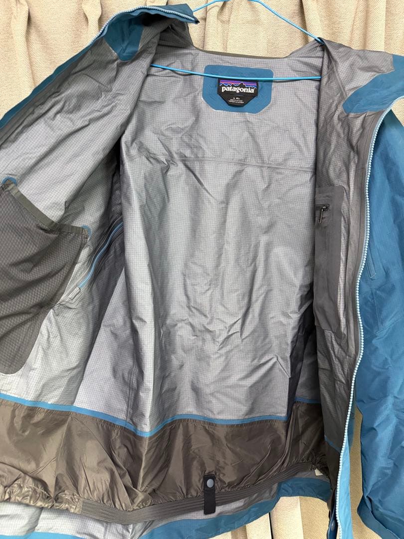 22年Patagonia パタゴニア パウスレイヤー L gore-texpro
