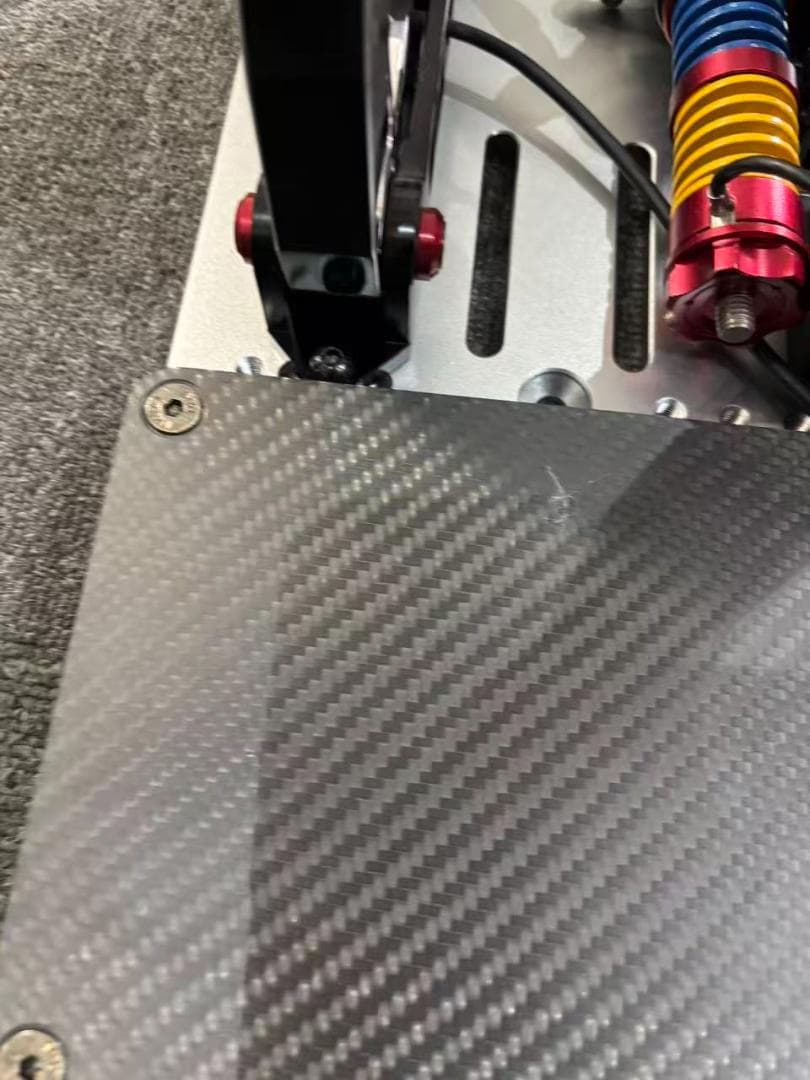 Y*8様 展示品Simagic P2000-100kg ペダル 正規品 外箱なし