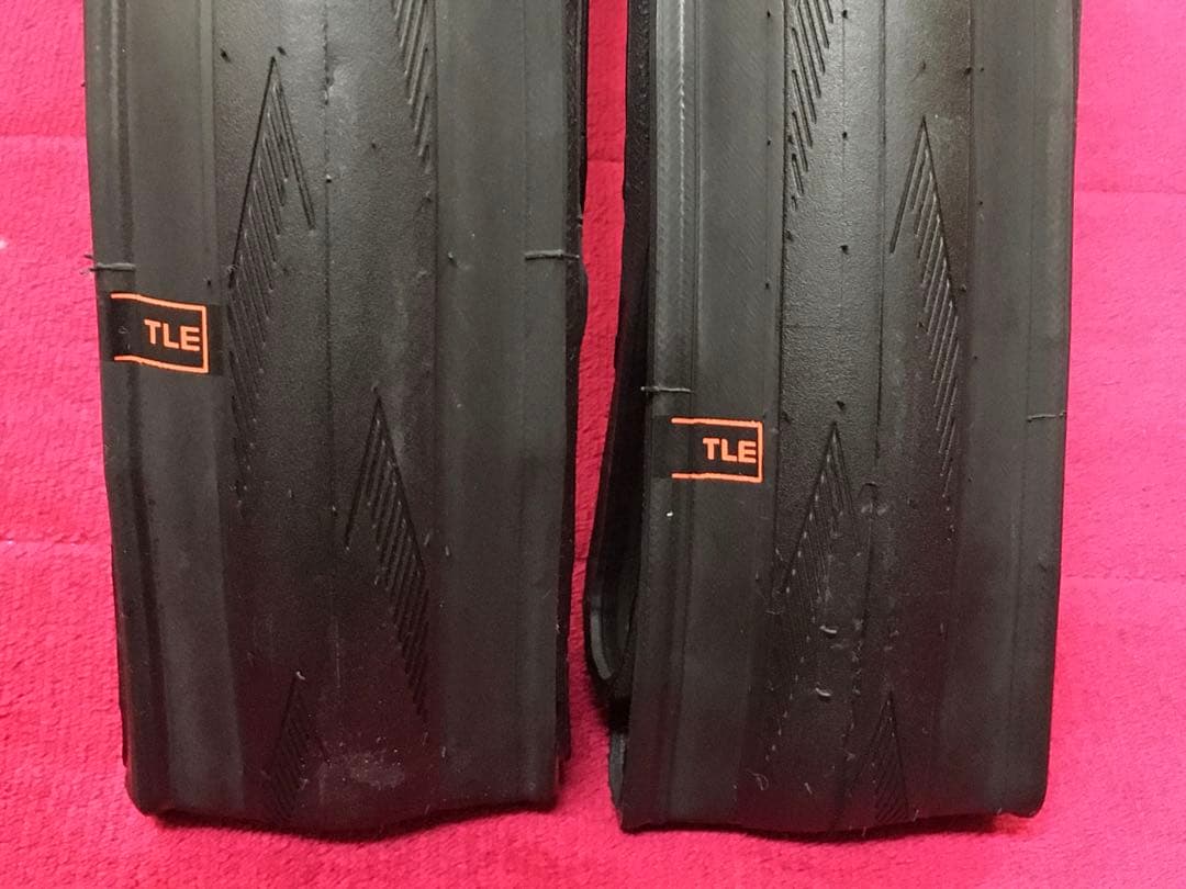 SCHWALBE シュワルベワン700×25c(チューブ式/チューブレス対応)