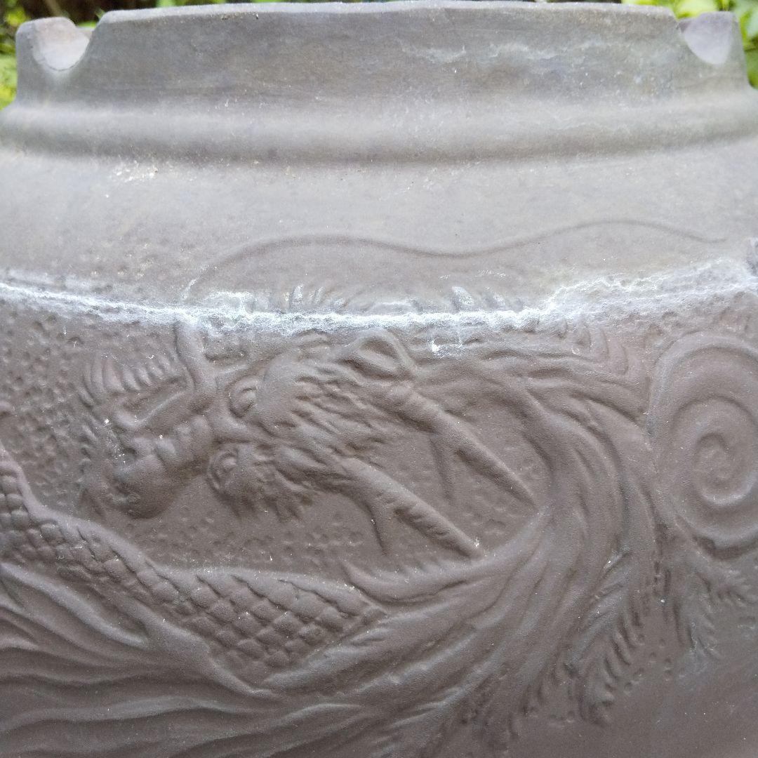 盆栽鉢 大品 12号 松柏類 無釉 泥鉢 泥物 外縁 丸 陣笠 彫入 雲龍文