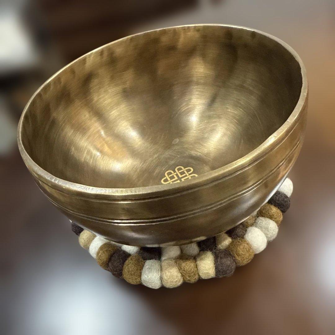 シンギングボウル(鍛造スペシャル)直径18cm アマナマナ