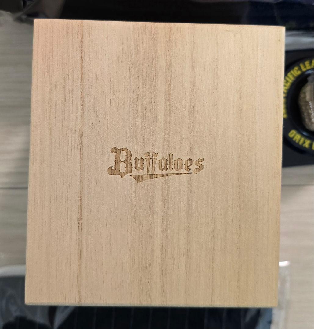 オリックスバファローズ NEW ERAコラボリュック 切子グラス バスタオルほか