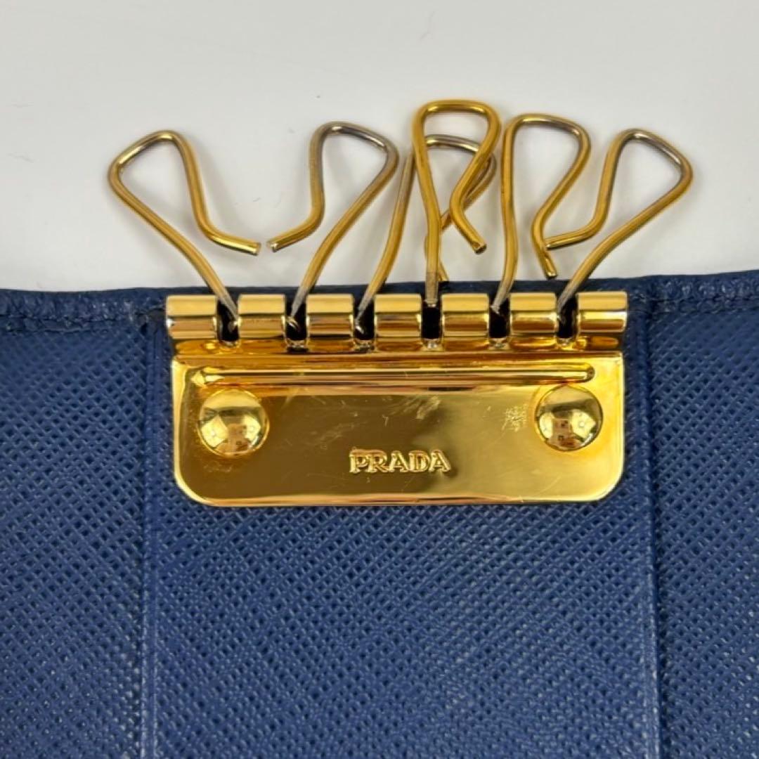 美品　PRADA プラダ　サフィアーノレザー　6連キーケース ネイビー リボン
