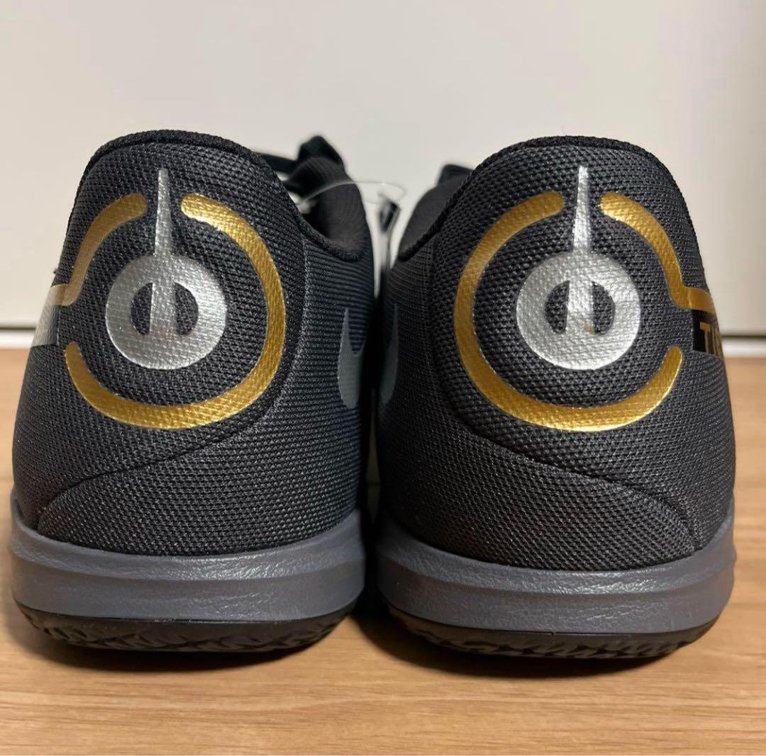 シューズ NIKE TIEMPO LEGEND 9 ACADEMY IC