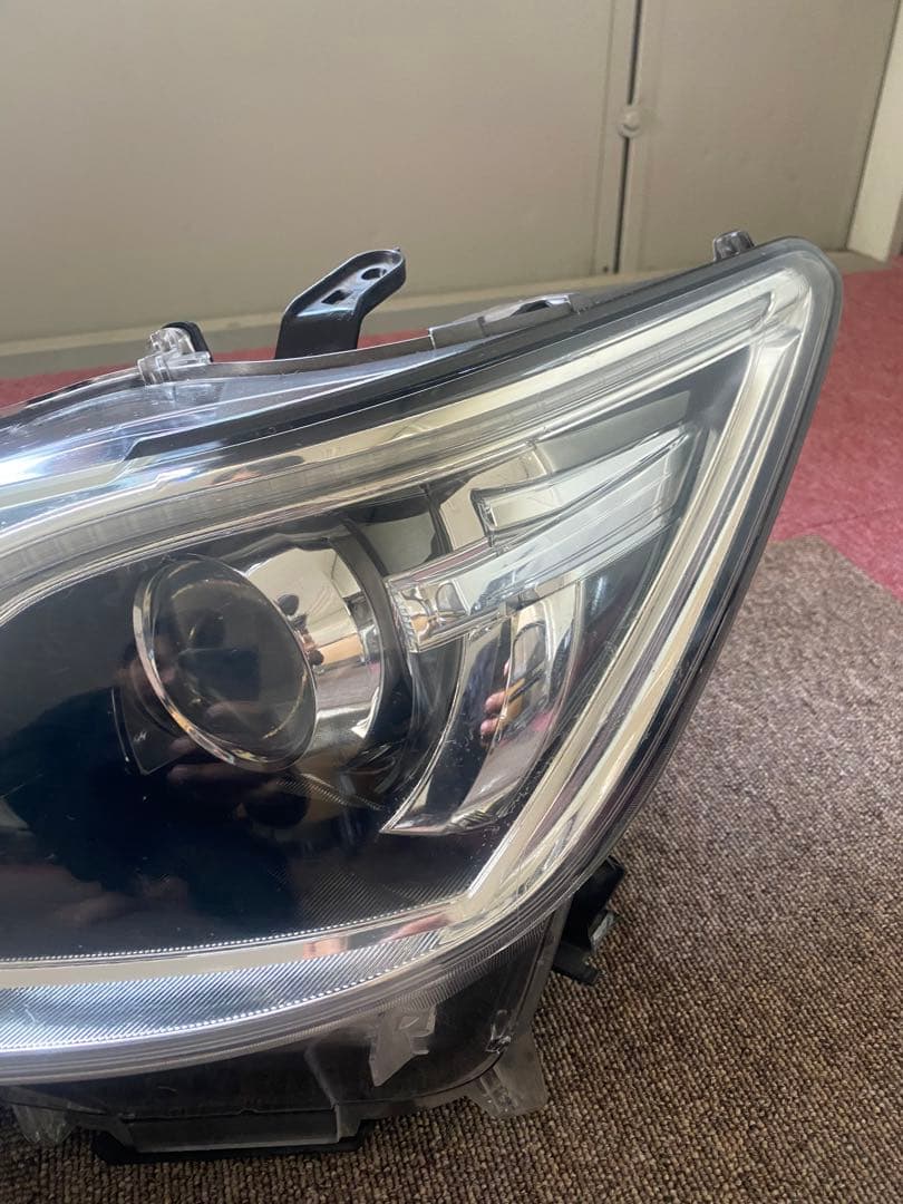 210系 クラウン ヘッドライト 左 AWS210 GRS210 ヘッドランプ