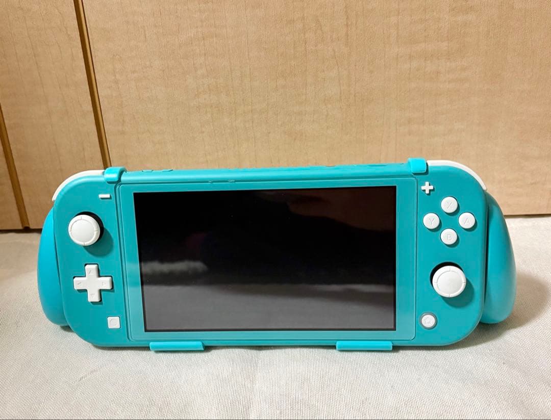 【動作不良あり】Nintendo SwitchLight ターコイズ