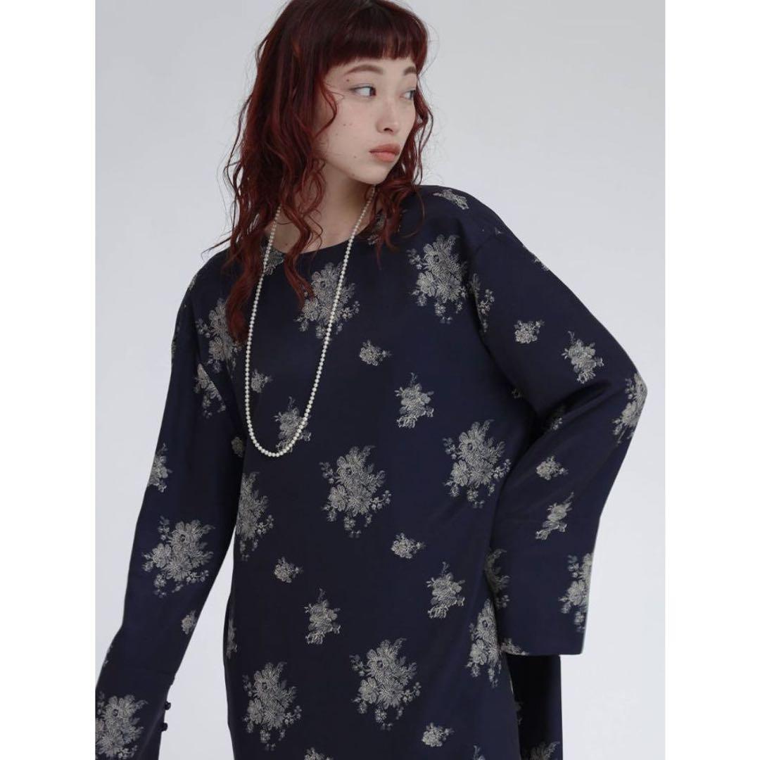 ヤマダヤ RADIATE ラディエイト 刺繍プリントフレアヘムワンピース