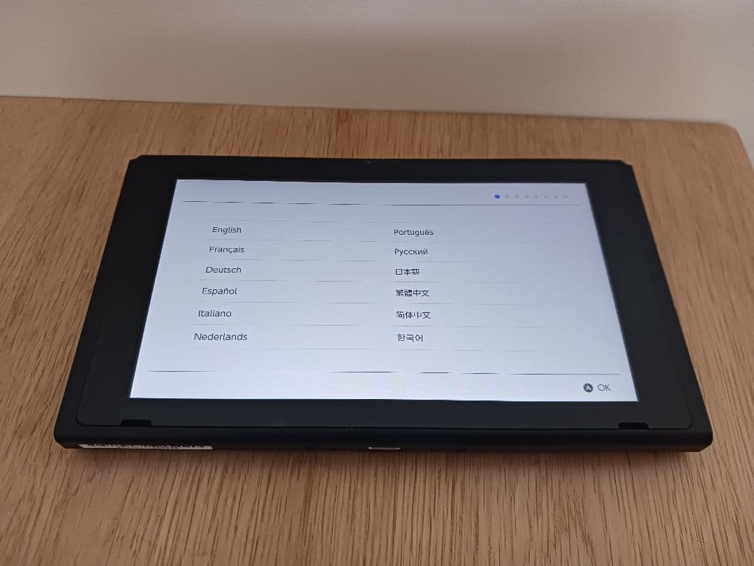 Nintendo Switch グレー　2024年8月購入