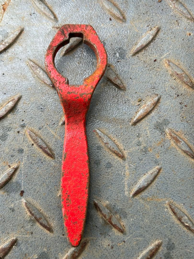 曽根工業 手動パイプねじ切り機 ケース付 SMS SRB NO.1 .1/2