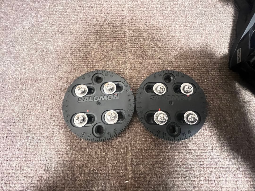 SALOMON スノーボードビンディング ブラック