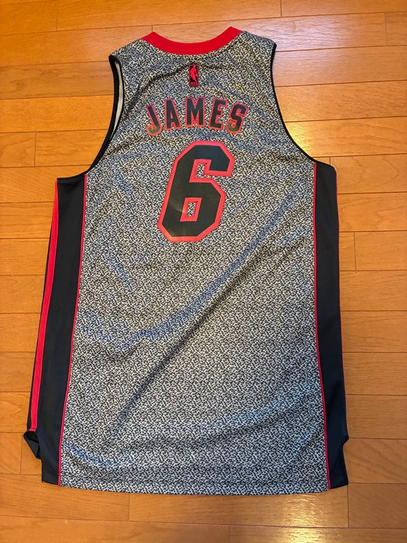adidas マイアミヒート レブロンジェームズ ユニフォーム L
