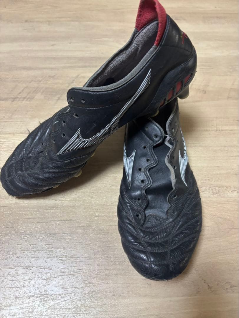 日本未発売 海外限定カラー MIZUNO ミズノ モレリア2japan ＋ネオ3