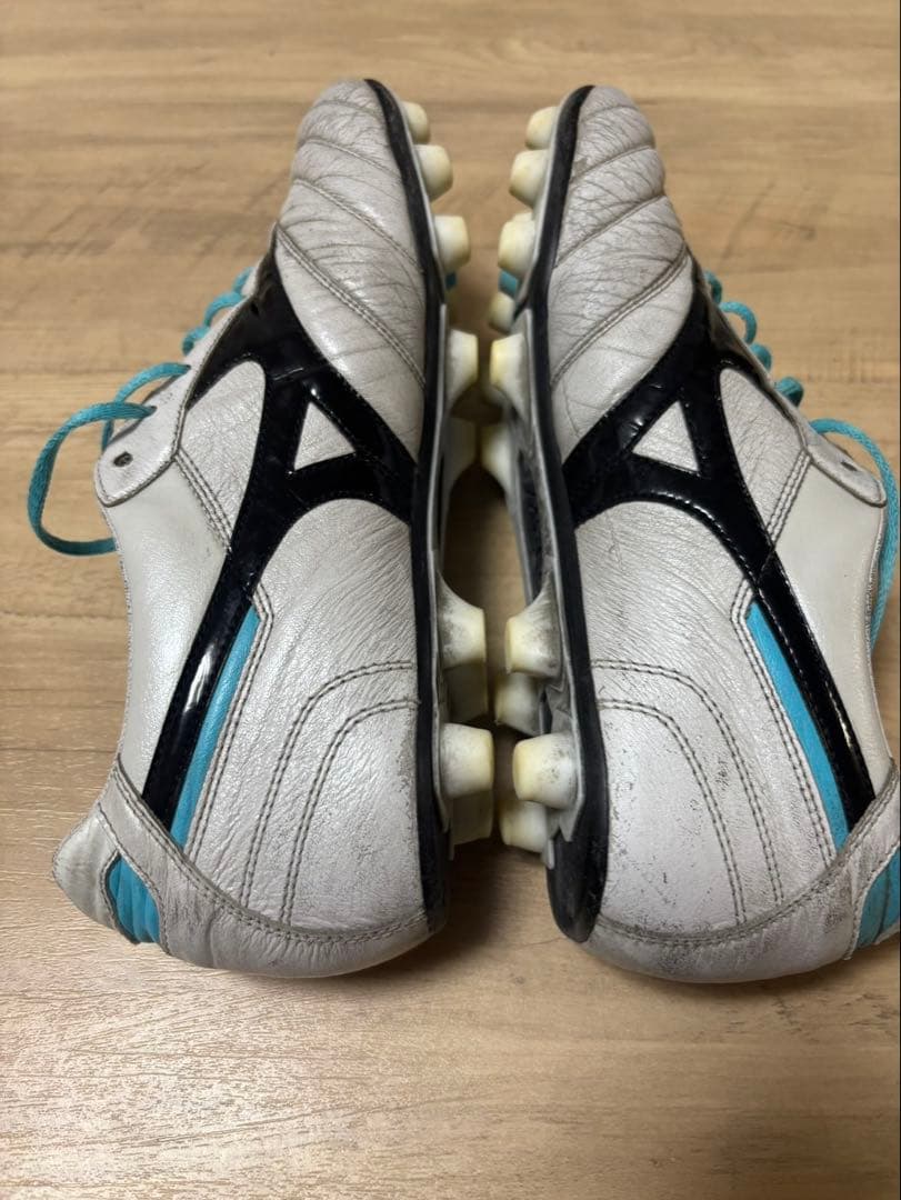 日本未発売 海外限定カラー MIZUNO ミズノ モレリア2japan ＋ネオ3