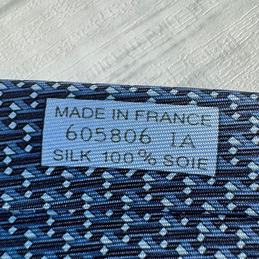 ✨美品✨　HERMES エルメス　ネクタイ　総柄　ロゴ　ブルー　青