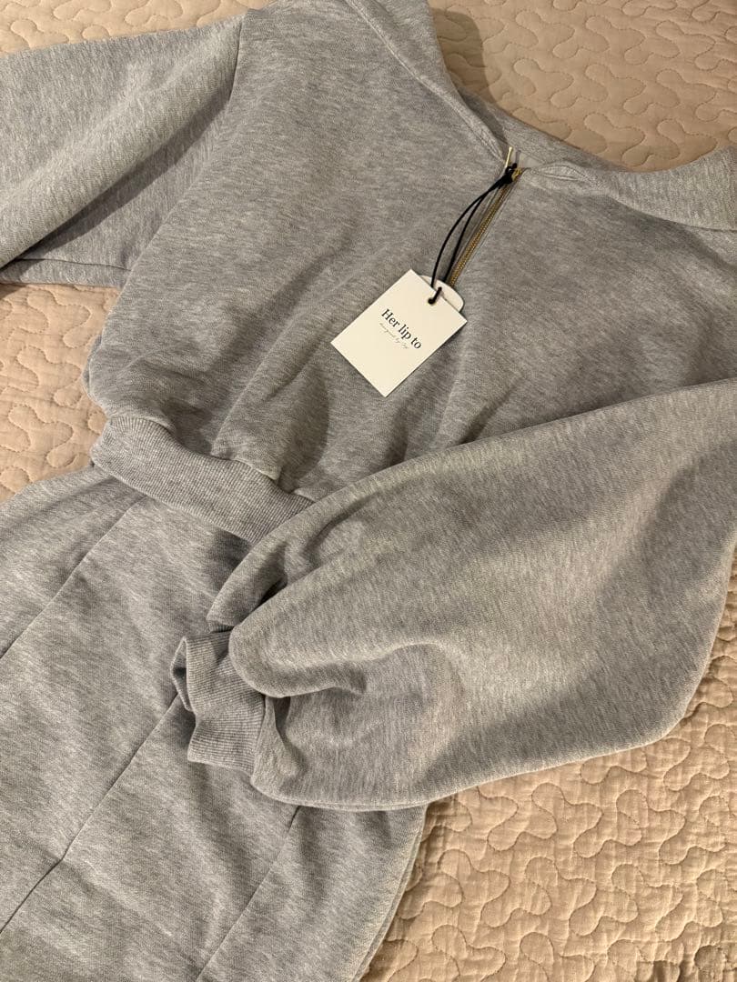 新品 Herlipto Half Zip Sweat Dress S