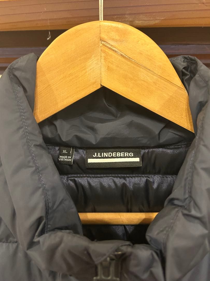 J.LINDEBERG ジェイリンドバーグ　ライトダウンベスト　ネイビー