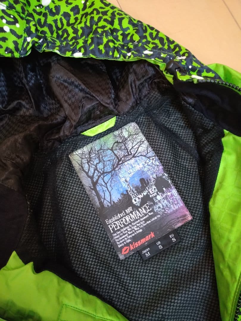 kissmark キスマーク　スキー・スノボーウェア上下セット