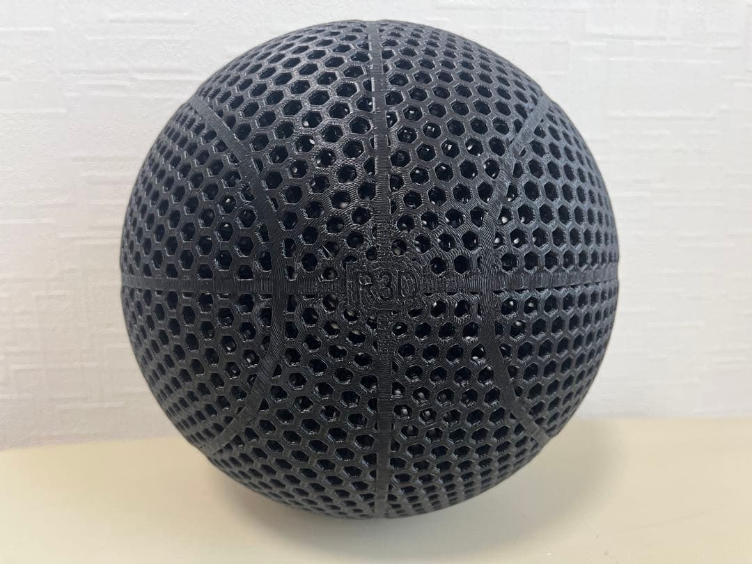 エアレスバスケットボール　7号球　ブラック　エアレスボール　Airless FR