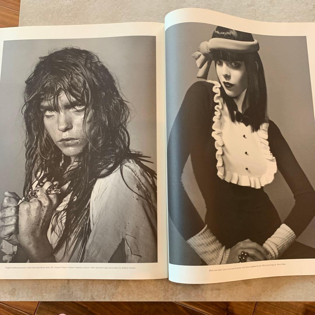 大判雑誌　ACNE PAPER 7th issue