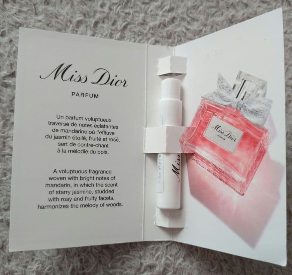 Miss Dior Crème de Rose & Dior Addictセット