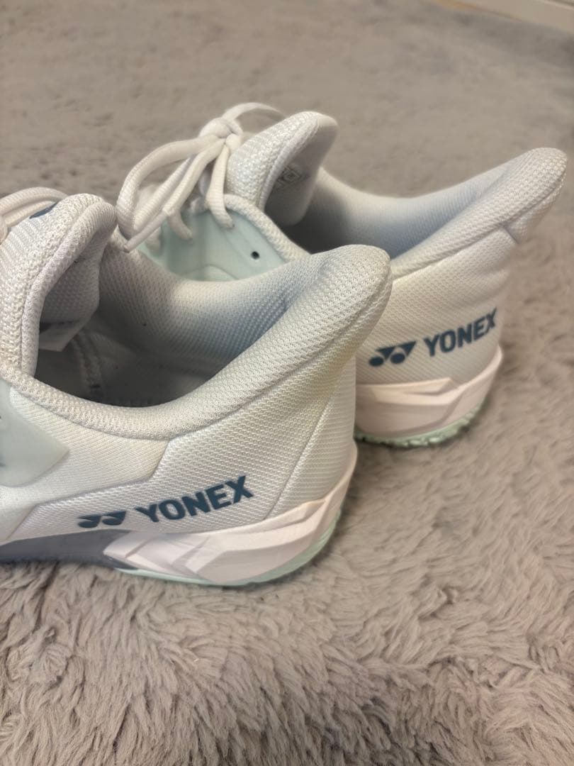YONEX パワークッションCASCADE DRIVE バドミントンシューズ
