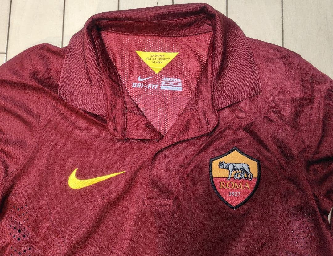 ASローマ　トッティーモデル　10番　長袖　Sサイズ相当　新品未着用