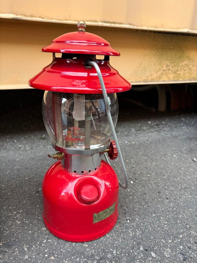 Coleman レッド ランタン 専用ケース付き