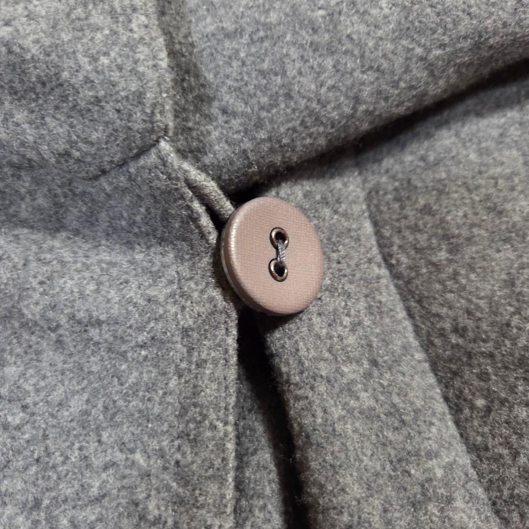 [美品]TO BE CHIC ウールポンチョコート ラビットファーポンポン