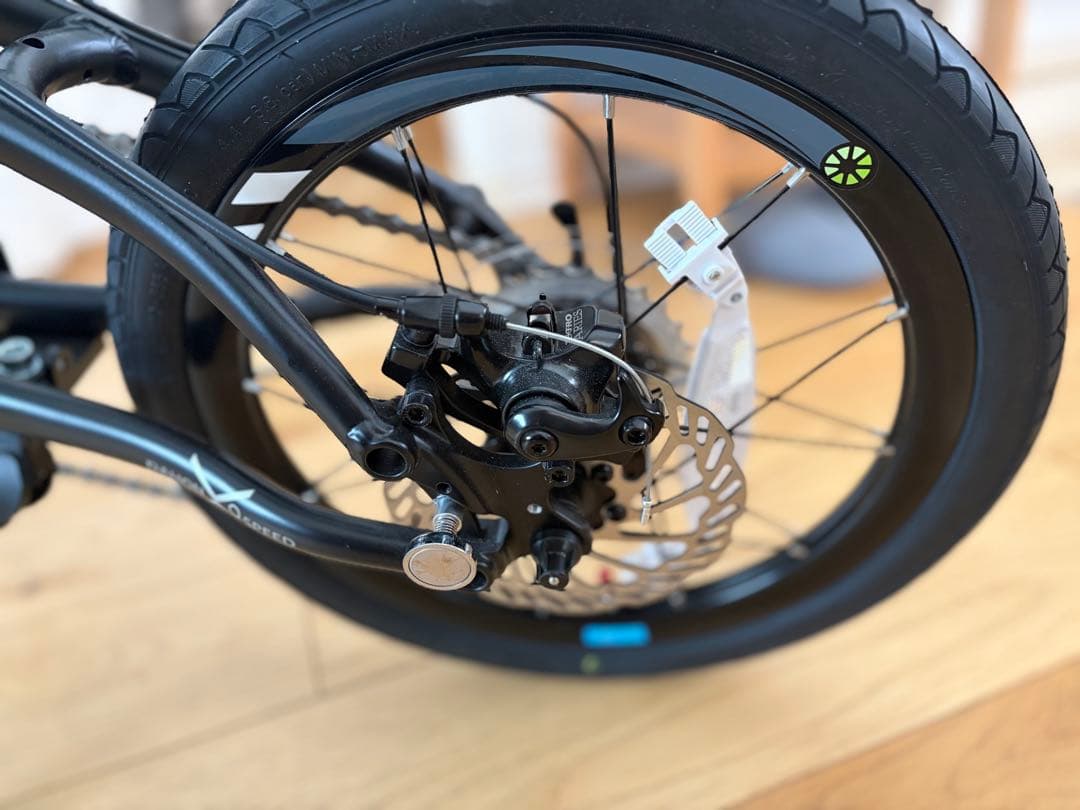 未使用品！付属品多数！　DAHON k9X 送料込み　オリーブブラック