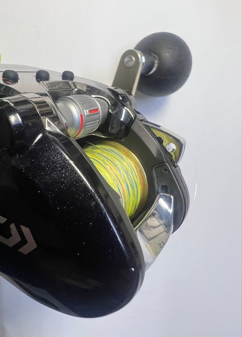 最終値下げ　ダイワレオブリッツ150J （右）